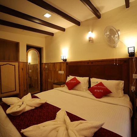Pine Borough Inn 科代卡纳尔 外观 照片