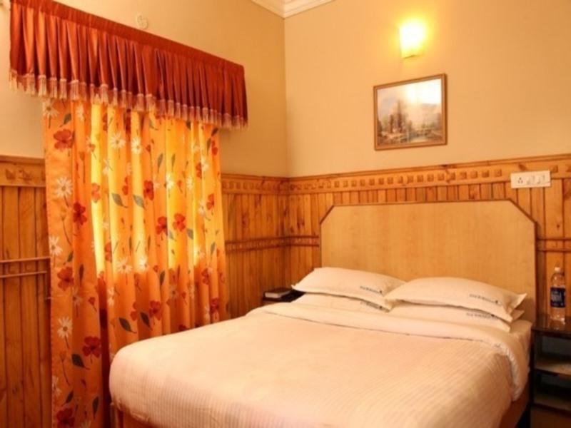 Pine Borough Inn 科代卡纳尔 外观 照片